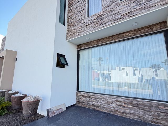 place photo 87