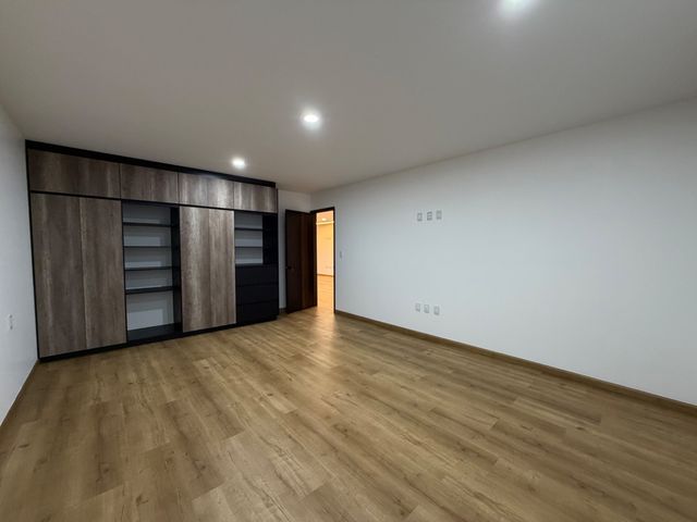 place photo 59