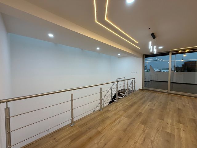 place photo 84