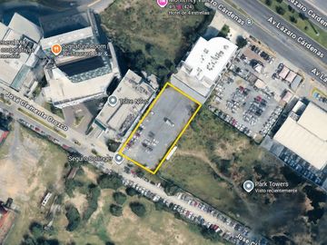 Terreno Venta Valle Oriente - Usos Mixtos