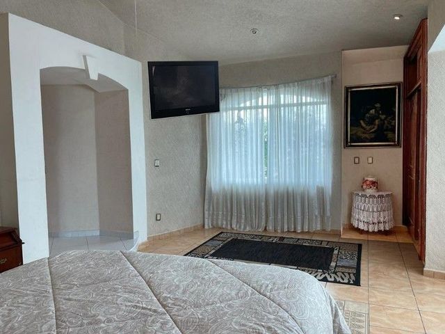 place photo 70