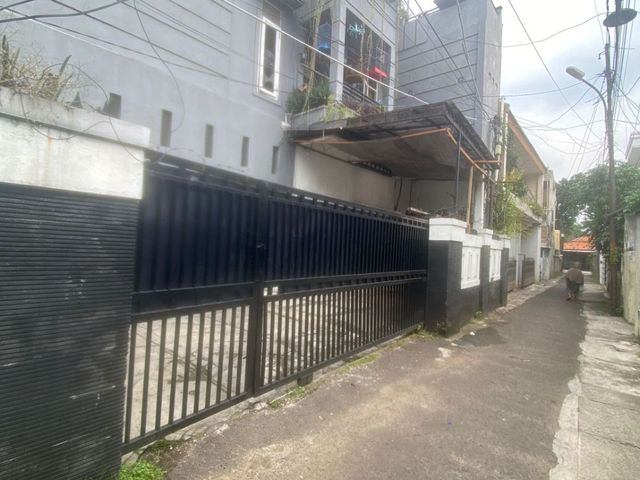 DIJUAL VIA LELANG CESSIE RUMAH TINGGAL – TEBET JAKARTA SELATAN
