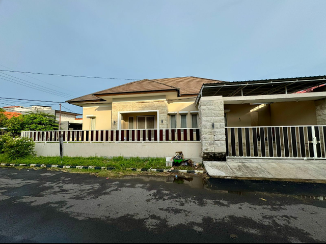 DISEWAKAN RUMAH DARMO PERMAI FULL FURNISH