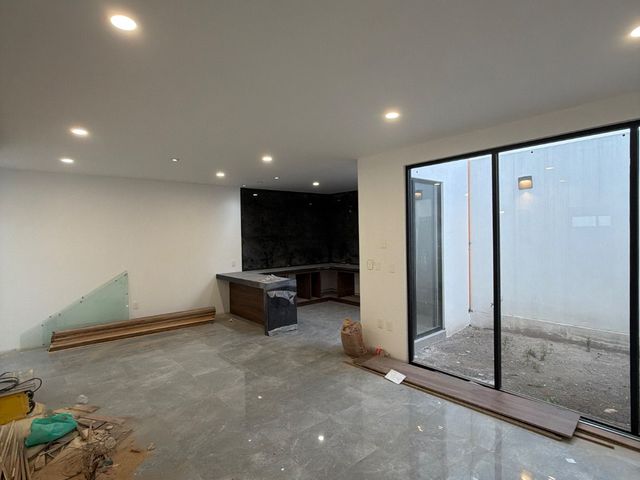 place photo 50
