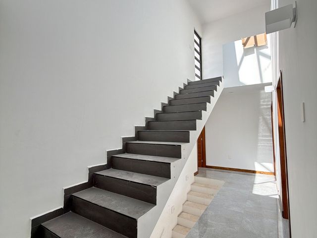 place photo 55