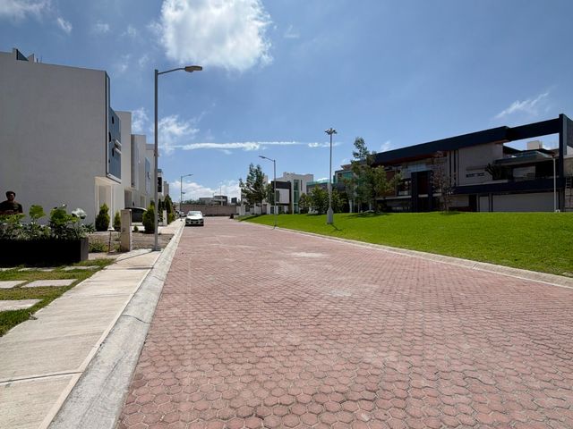 place photo 52