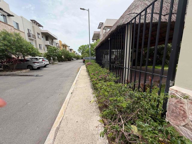 place photo 30