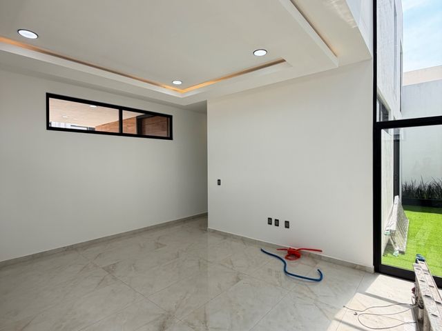 place photo 49