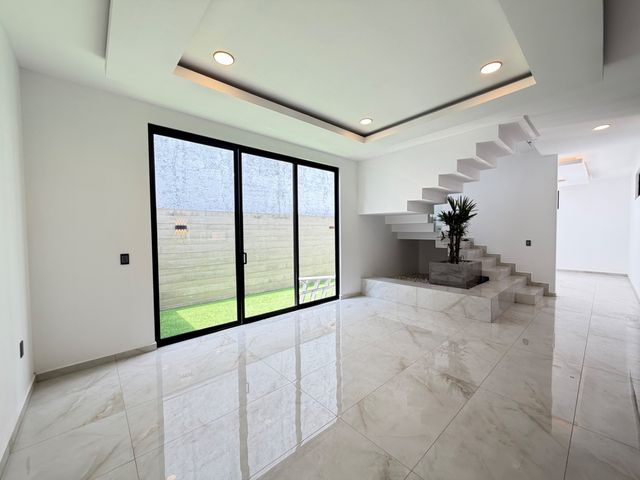 place photo 57