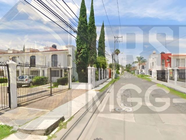place photo 30