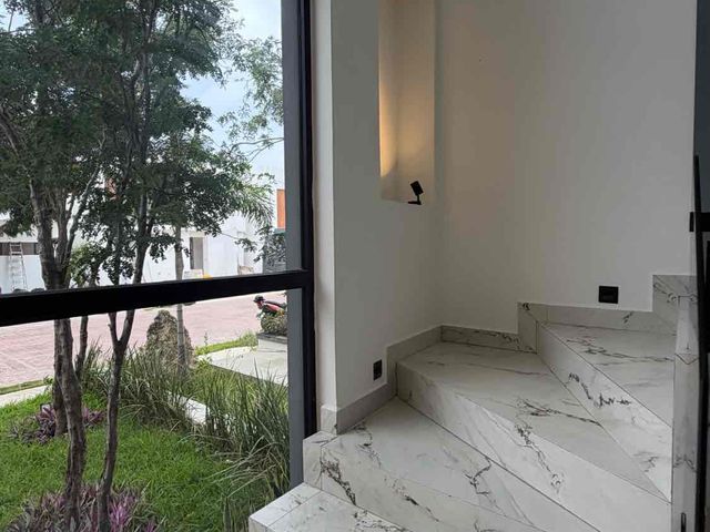 place photo 44