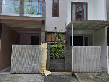 Disewakan Rumah Pratama Wiyung