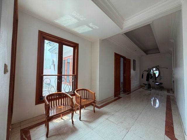 place photo 92