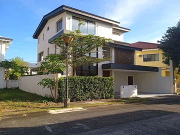 Brand New 3-Storey House and Lot for Sale in Verdana Homes Mamplasan
