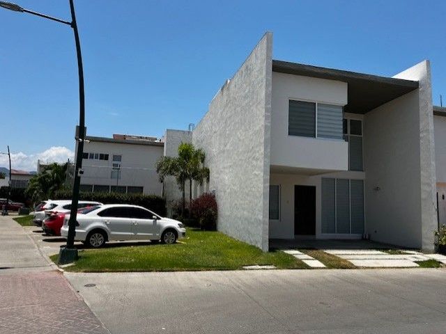 place photo 23