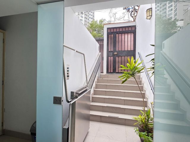 place photo 23