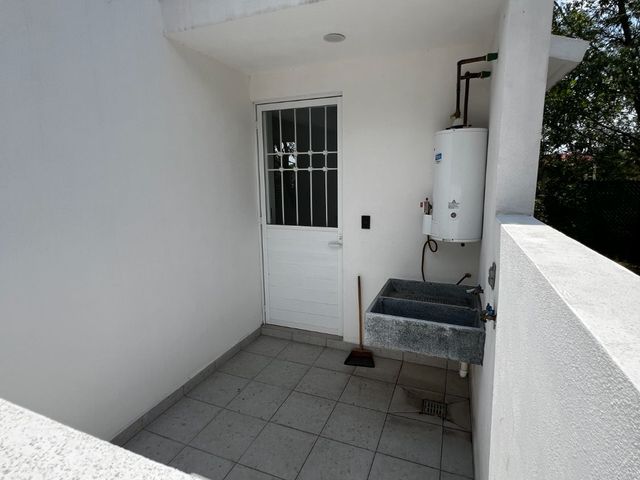 place photo 43