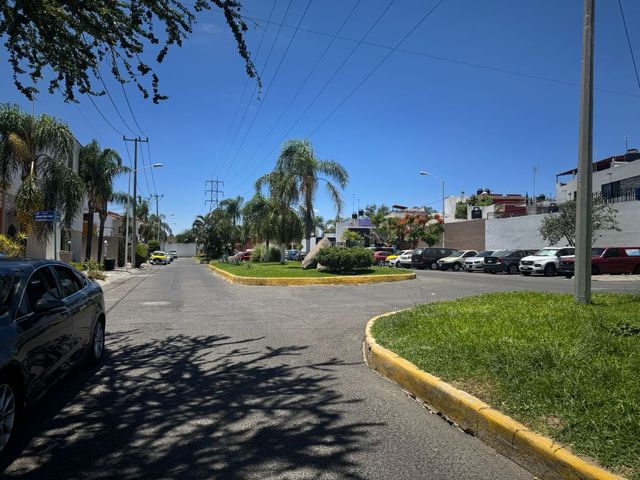 place photo 25