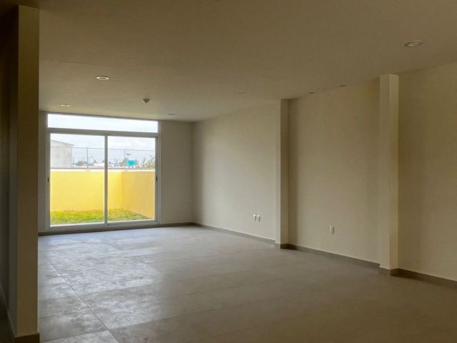 place photo 52