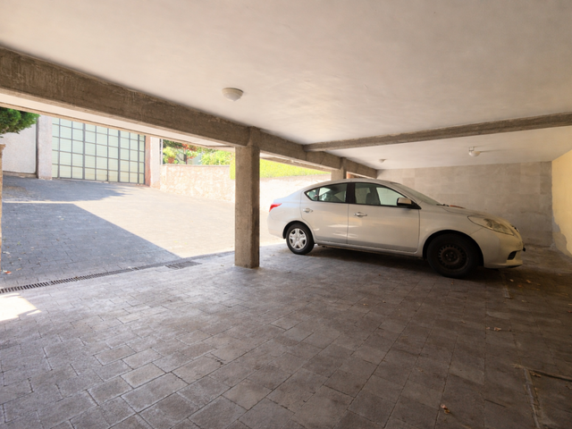 place photo 32