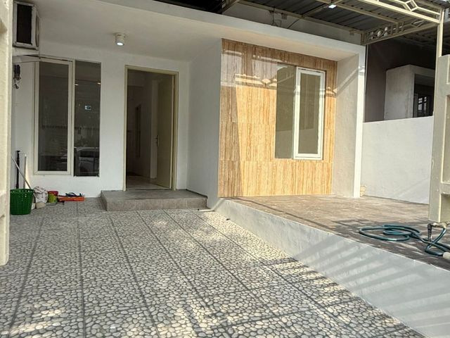 DIJUAL RUMAH SURABAYA BARAT