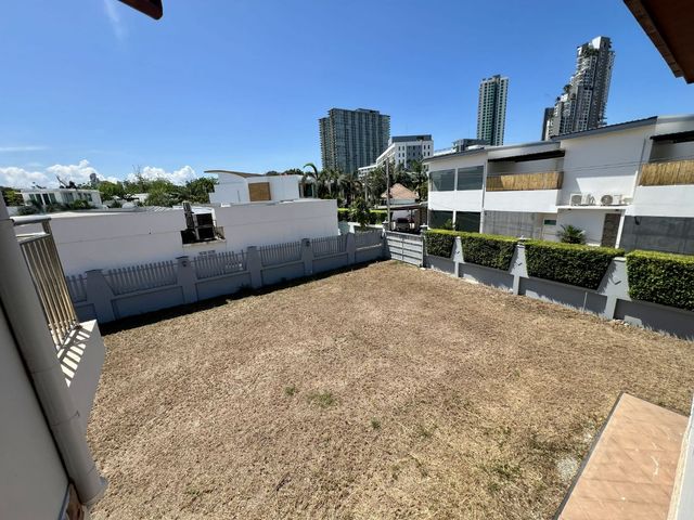 place photo 66