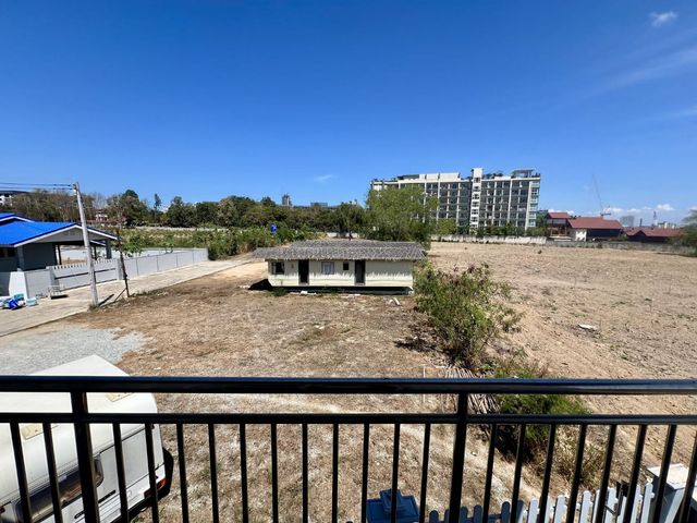 place photo 62