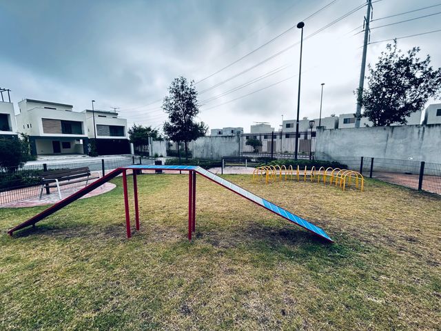place photo 48