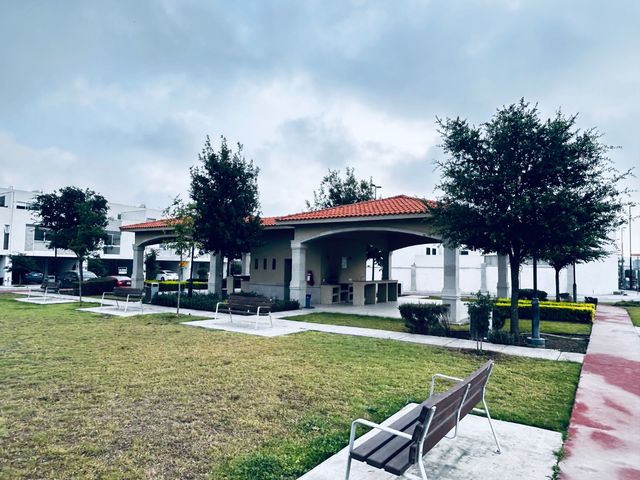 place photo 51