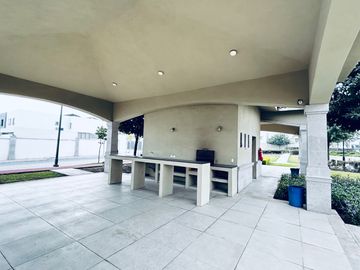 place photo 52