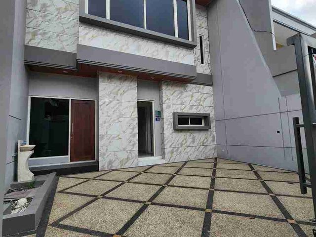 Rmh Baru 2LT Darmo Permai Sby