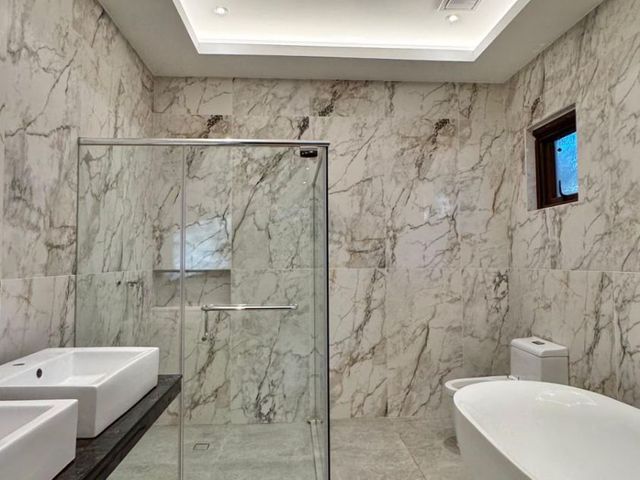 place photo 44