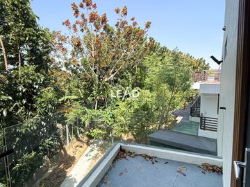 place photo 67