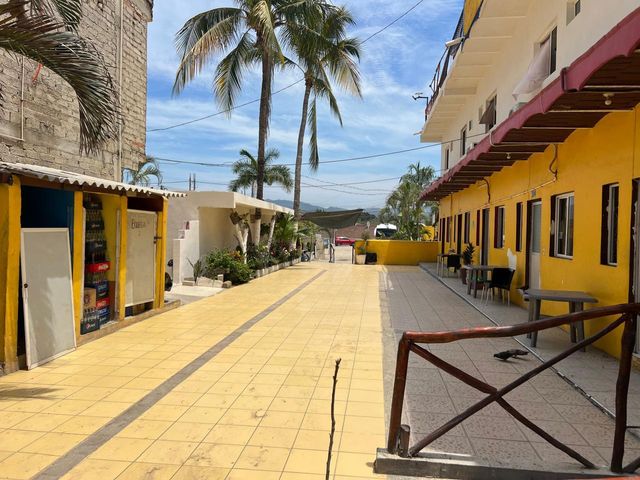 place photo 16