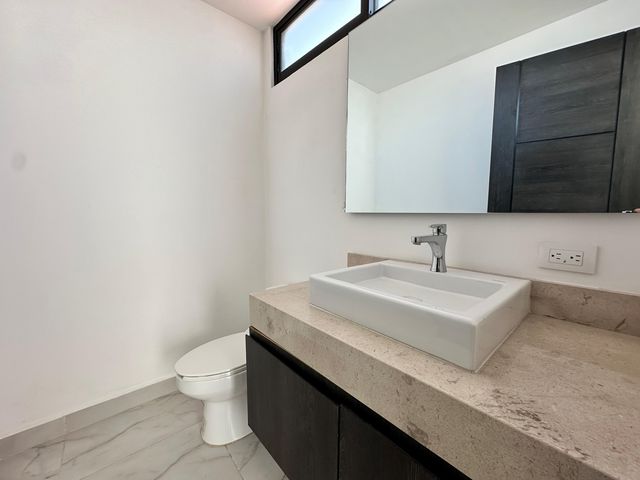 place photo 46