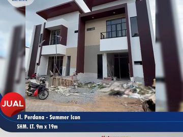Rumah 2 Lantai Komplek Aman Tengah Kota dekat Mega Mall di Perdana