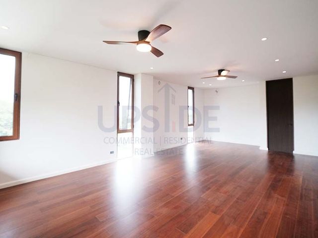 place photo 50