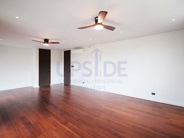 place photo 51