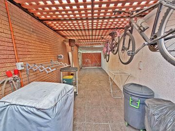 place photo 32