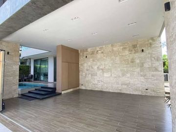 place photo 54