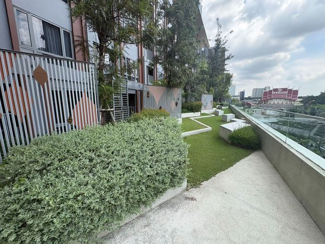 place photo 37