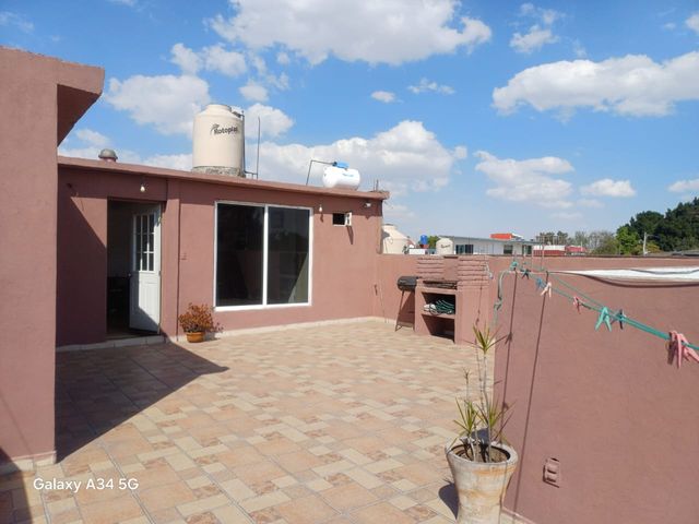 place photo 36