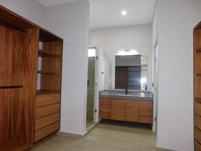 place photo 49