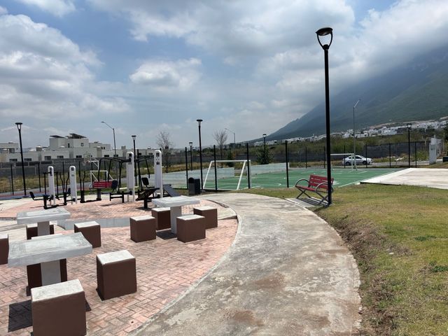 place photo 39