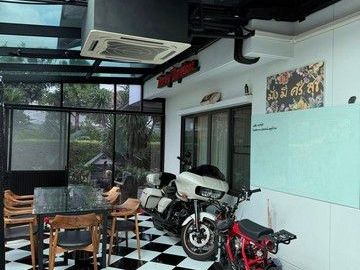 place photo 30
