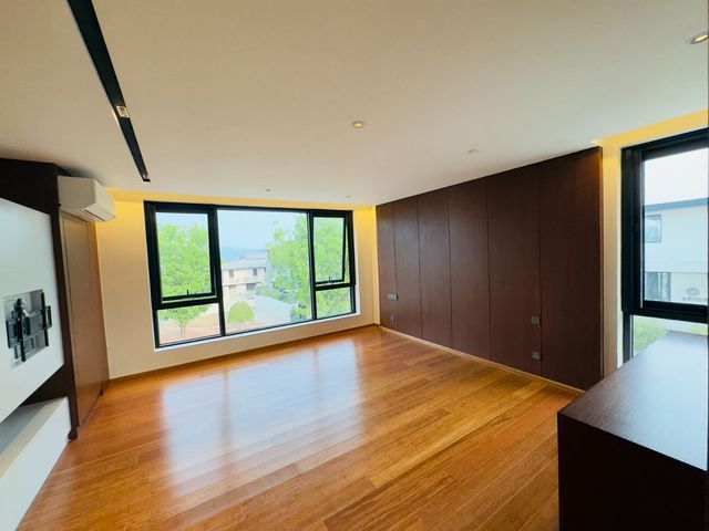 place photo 74