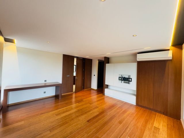 place photo 77
