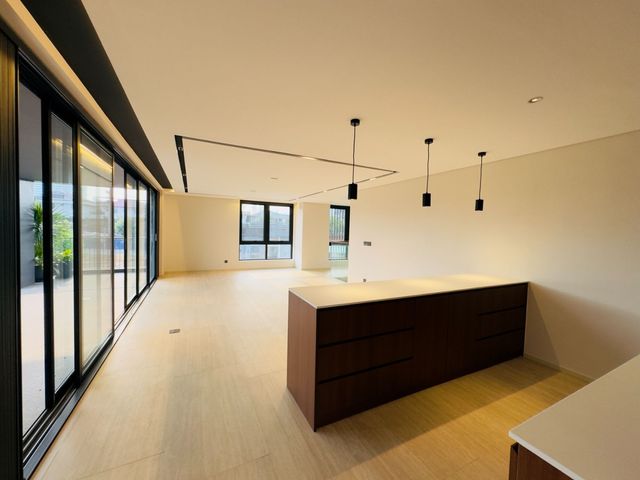 place photo 79