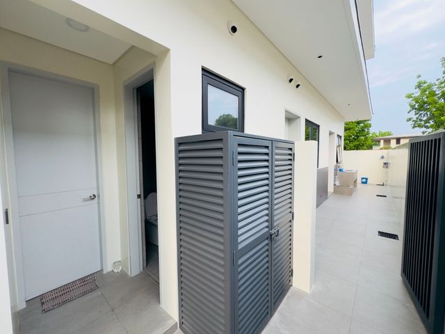 place photo 83