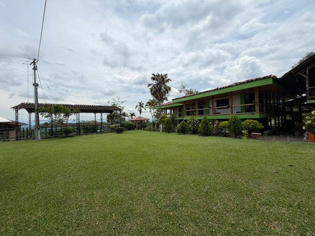 place photo 79
